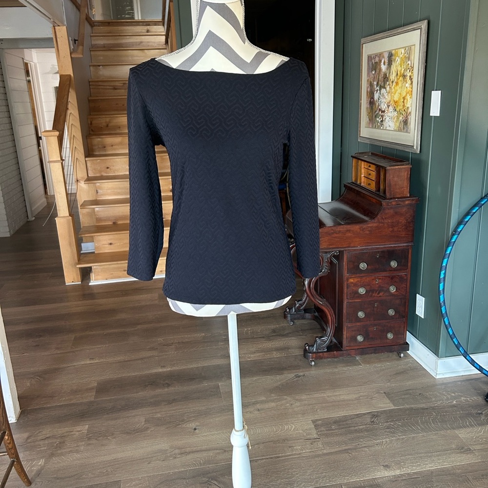 J McLaughlin Elegant Black Patterned Women's Top Size Small